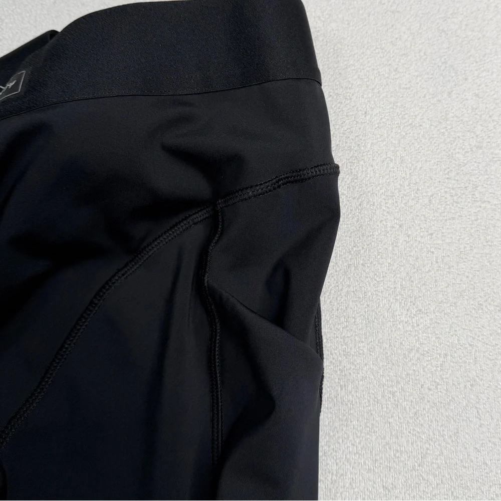 Savage X Fenty Lineup High-Waist Pocket Legging•Black - Picture 12 of 14